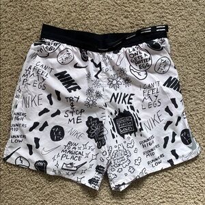 Men's Nike Flex Stride Nathan Bell Printed Running Shorts